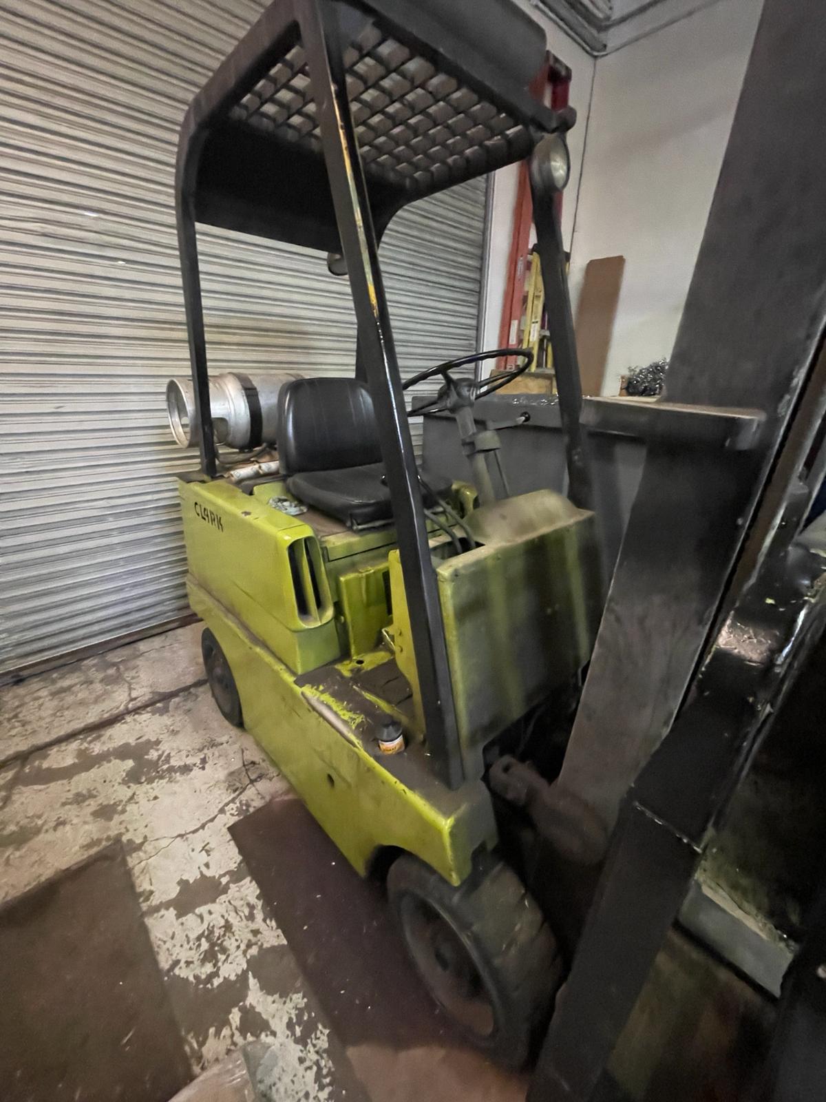 CLARK FORKLIFT